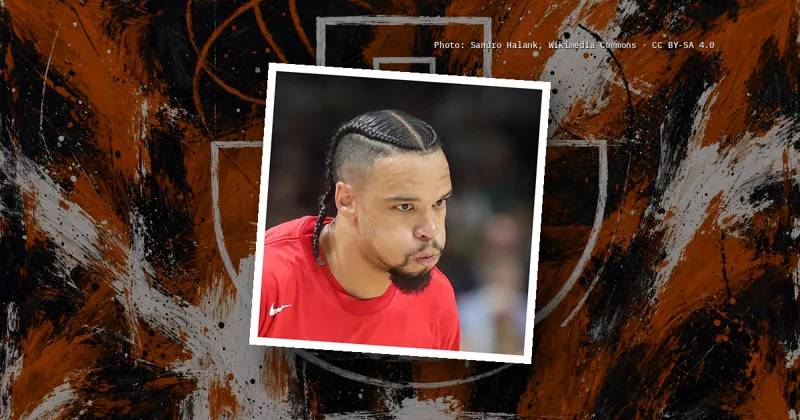 Dillon Brooks of the Suns