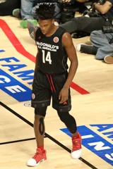 Lonnie Walker IV